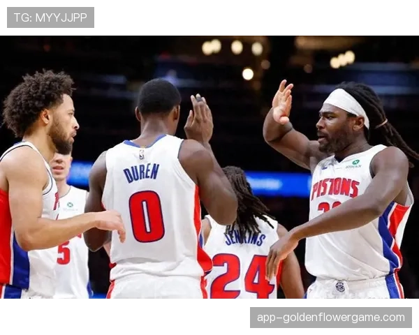 活塞魔术东部榜首对决，经验与活力的碰撞